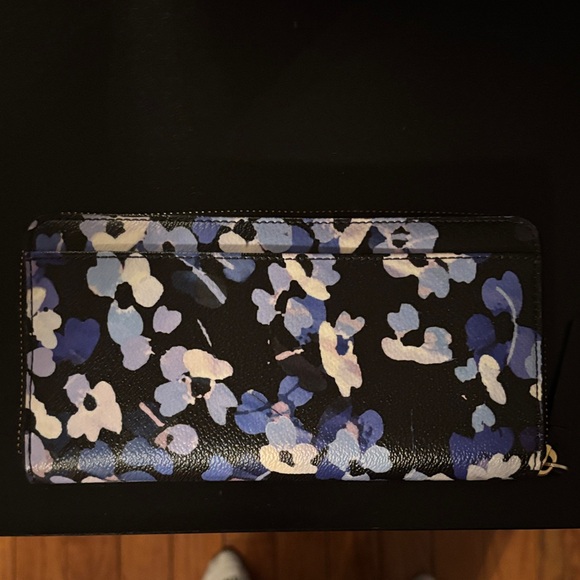 Kate Spade Black and Blue Floral Wallet - Picture 2 of 3